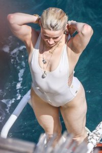 Amber Heard Sexy TheFappeningBlog.com 2.jpg