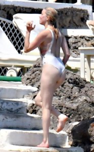 Amber Heard Sexy TheFappeningBlog.com 8.jpg