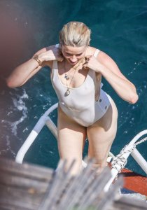 Amber Heard Sexy TheFappeningBlog.com 33.jpg