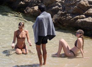 Bella Hadid, Gigi Hadid Sexy TheFappeningBlog.com 32.jpg