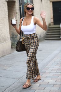 Amber Davies Sexy TheFappeningBlog.com 19.jpg