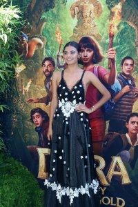 Madeleine Madden Sexy TheFappeningBlog.com 46.jpg