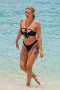 Olivia Buckland Sexy TheFappeningBlog.com 1.jpg