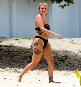 Olivia Buckland Sexy TheFappeningBlog.com 6.jpg