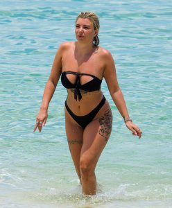 Olivia Buckland Sexy TheFappeningBlog.com 33.jpg