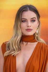 Margot Robbie Sexy TheFappeningBlog.com 3.jpg