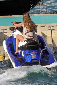 Bella Hadid, Gigi Hadid, Alana Hadid Sexy TheFappeningBlog.com 82.jpg