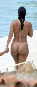 Kourtney Kardashian Sexy TheFappeningBlog.com 45.jpg