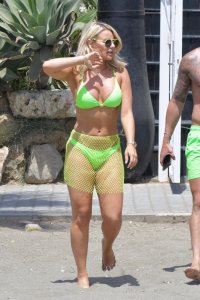 Danielle Armstrong, Ferne McCann Sexy TheFappeningBlog.com 58.jpg