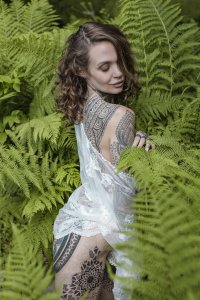 Celia Llopart  Nude TheFappeningBlog.com 10.jpg