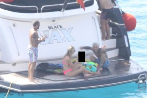 Chiara Ferragni Sexy TheFappeningBlog.com 29.jpg