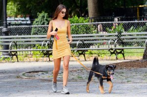 Emily Ratajkowski Sexy TheFappeningBlog.com 8.jpg