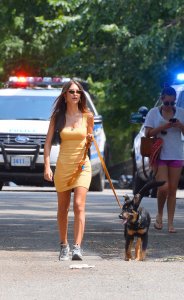 Emily Ratajkowski Sexy TheFappeningBlog.com 16.jpg