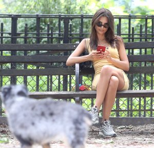 Emily Ratajkowski Sexy TheFappeningBlog.com 29.jpg