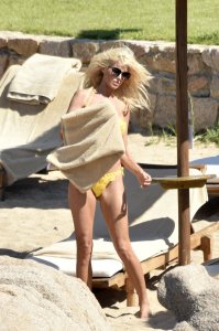 Victoria Silvstedt Sexy TheFappeningBlog.com 9.jpg