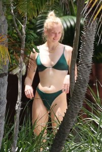 Sophie Turner Sexy TheFappeningBlog.com 50.jpg