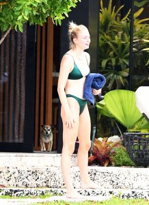 Sophie Turner Sexy TheFappeningBlog.com 55.jpg