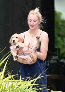 Sophie Turner Sexy TheFappeningBlog.com 91.jpg