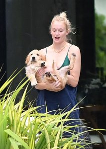 Sophie Turner Sexy TheFappeningBlog.com 92.jpg