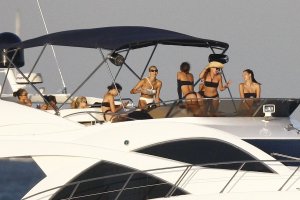 Devon Windsor, Olivia Culpo Sexy TheFappeningBlog.com 7.JPG