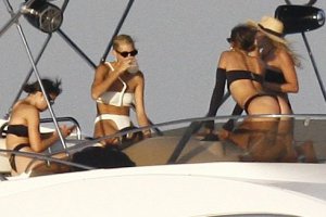 Devon Windsor, Olivia Culpo Sexy TheFappeningBlog.com 37.JPG