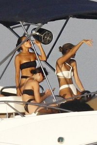 Devon Windsor, Olivia Culpo Sexy TheFappeningBlog.com 42.JPG