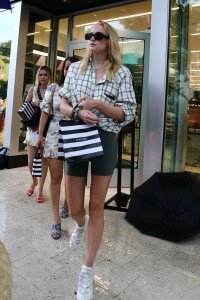 Sophie Turner New Sexy TheFappeningBlog.com 22.jpg