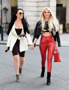 Hayley Hughes, Rosie Williams Sexy TheFappeningBlog.com 16.jpg