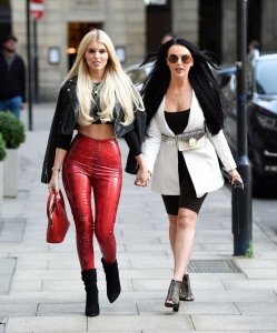 Hayley Hughes, Rosie Williams Sexy TheFappeningBlog.com 23.jpg