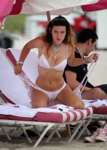 Bella Thorne Nude Sexy TheFappeningBlog.com 29.jpg