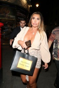 Lauren Goodger Sexy TheFappeningBlog.com 12.jpg
