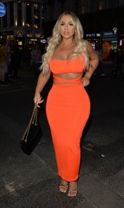 Holly Hagan Sexy TheFappeningBlog.com 3.jpg
