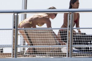 Sofia Richie Sexy TheFappeningBlog.com 4.jpg