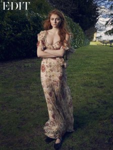 Sophie-Turner-3.jpg