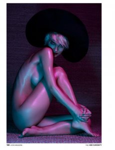 Paula Bulczynska Topless & Sexy 8.jpg