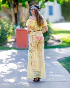 Courtney Sixx Braless 16.jpg