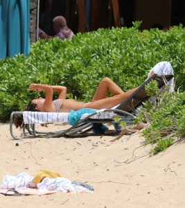 Lea Michele Sexy TheFappeningBlog.com 14.jpg