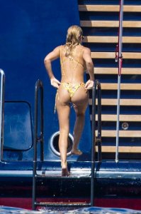 Sofia Richie, Anastasia Karanikolaou Sexy TheFappeningBlog.com 13.jpg