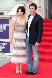 Penelope Cruz Sexy TheFappeningBlog.com 10.jpg