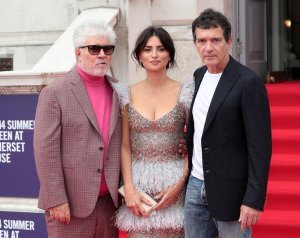 Penelope Cruz Sexy TheFappeningBlog.com 7.jpg