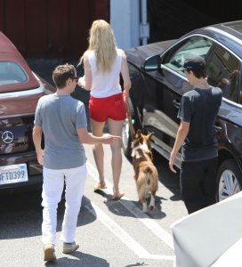 Elle Evans Sexy TheFappeningBlog.com 15.JPG