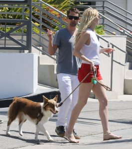 Elle Evans Sexy TheFappeningBlog.com 24.jpg