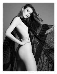 Simona Bitiusca Nude TheFappeningBlog.com 3.jpg