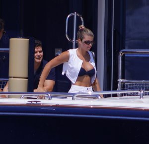 Sofia Richie Sexy TheFappeningBlog.com 7.jpg