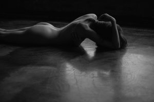 Taia Nude TheFappeningBlog.com 13.jpg