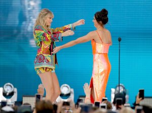 Taylor Swift Sexy TheFappeningBlog.com 45.jpg