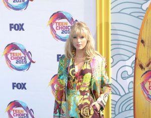 Taylor Swift Sexy TheFappeningBlog.com 54.jpg