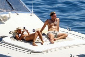 Leona Lewis Sexy TheFappeningBlog.com 10.jpg