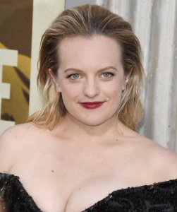 Elisabeth Moss Sexy TheFappeningBlog.com 7.jpg