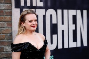 Elisabeth Moss Sexy TheFappeningBlog.com 20.JPG